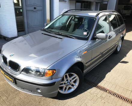 BMW 318 D TOURING OVERNAMEWAGEN 26/05/2005  103471 KM  