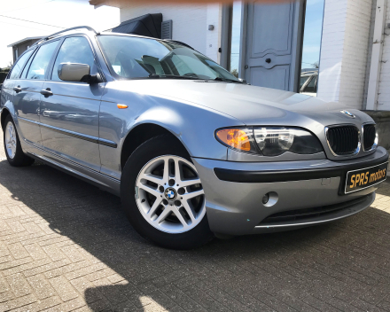 BMW 318 D TOURING OVERNAMEWAGEN 26/05/2005  103471 KM  