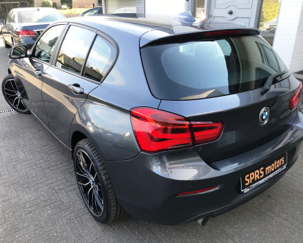 BMW 116I  10/09/2015  SLECHTS 49.752 KM BENZINE + GARANTIE  13.750 EURO