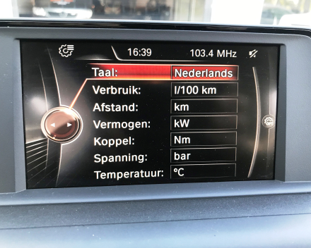BMW 116I  10/09/2015  SLECHTS 49.752 KM BENZINE + GARANTIE  13.750 EURO