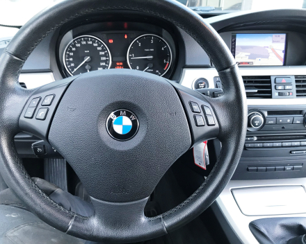 BMW 318 D TOURING 06/03/2012 LEDER+NAVIGATIE+CRUISE