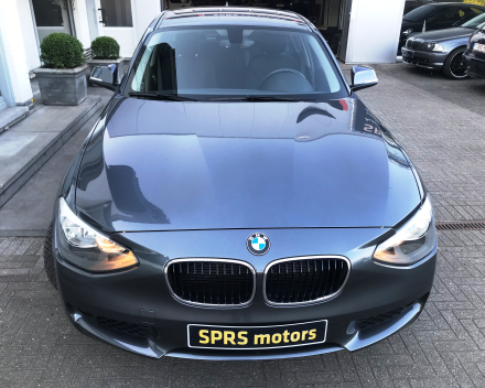 BMW 114I BENZINE  29/11/2013   SLECHTS   56,011 KM     /  10600 EURO