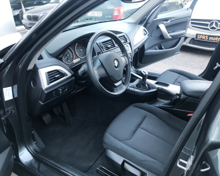 BMW 114I BENZINE  29/11/2013   SLECHTS   56,011 KM     /  10600 EURO