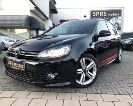 VOLKSWAGEN GOLF 6 FULL OPTION    25/11/2011     146.382 KM