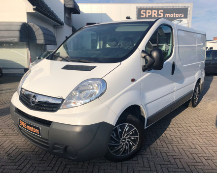 OPEL VIVARO LICHTEVRACHT 2,0CDTI  SLECHTS 115.130 KM  6500 EURO ALL IN