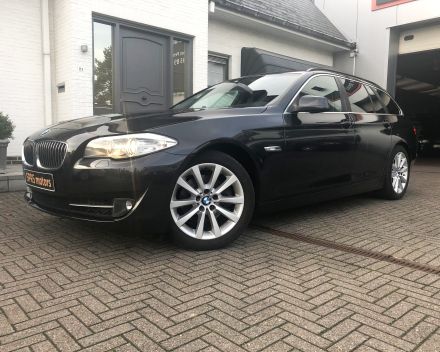 BMW 520 D TOURING  F11  22/09/2011  SLECHTS 131.556 KM  HANDELAAR 9.000 EURO