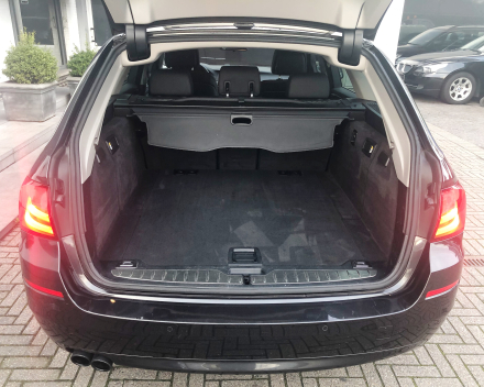 BMW 520 D TOURING  F11  22/09/2011  SLECHTS 131.556 KM  HANDELAAR 9.000 EURO