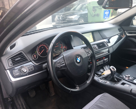 BMW 520 D TOURING  F11  22/09/2011  SLECHTS 131.556 KM  HANDELAAR 9.000 EURO