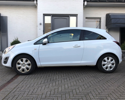 OPEL CORSA 1,3 CDTI  EURO 5  27/05/2013  LICHTEVRACHT