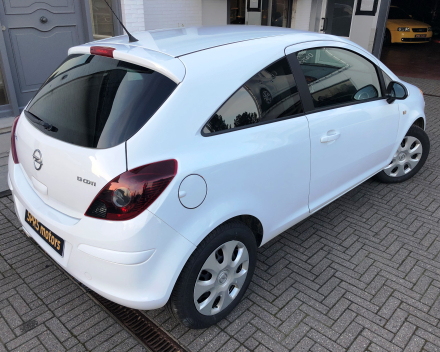 OPEL CORSA 1,3 CDTI  EURO 5  27/05/2013  LICHTEVRACHT