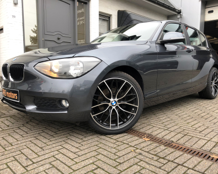 BMW 114I BENZINE  29/11/2013   SLECHTS   56,011 KM     /  10600 EURO