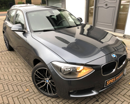 BMW 114I BENZINE  29/11/2013   SLECHTS   56,011 KM     /  10600 EURO