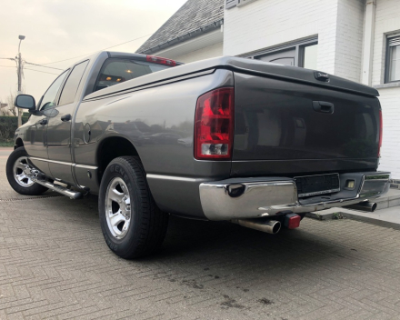 DODGE RAM 1500   08/12/2003   156775 KM   VOOR HANDELAAR