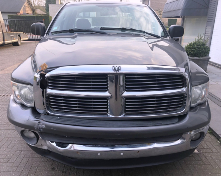 DODGE RAM 1500   08/12/2003   156775 KM   VOOR HANDELAAR