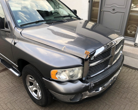 DODGE RAM 1500   08/12/2003   156775 KM   VOOR HANDELAAR