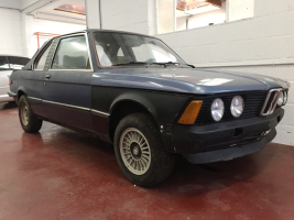 VERKOCHT  BMW E21 323I BAUR  TE RESTAUREREN