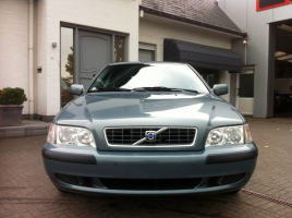 VERKOCHT VOLVO V40 BENZINE  * GEKEURD * GARANTIE