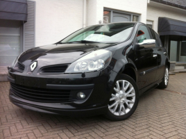 VERKOCHT RENAULT CLIO 1,5DCI * SPORT-UITVOERING * GEKEURD * GARANTIE