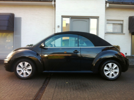 VERKOCHT VOLKSWAGEN NEW BEETLE 1,9TDI * CABRIOLET * SLECHTS 62636 KM * LEDER INTERIEUR * GEKEURD * GARANTIE