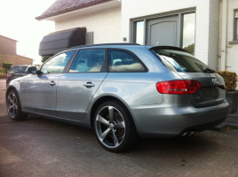 VERKOCHT AUDI A4 2,0TDI * NAVIGATIE * ZWART LEDER * SLECHTS 67520 KM * GEKEURD * GARANTIE