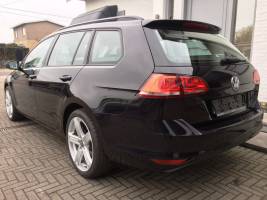 Volkswagen Golf 7 Break 1,6 HDI - zwart - Diesel - 181,993km -2015