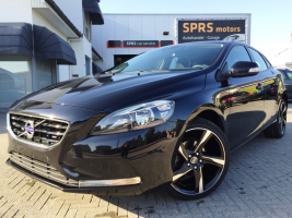 VERKOCHT  VOLVO V40 1,6D * ZWART METAAL * 18&quot; VELGEN * CRUISECONTROL * AIRCO * GEKEURD * GARANTIE