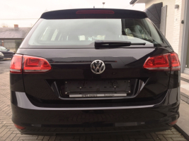 Volkswagen Golf 7 Break 1,6 HDI - zwart - Diesel - 181,993km -2015