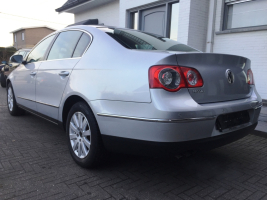 VERKOCHT  VOLKSWAGEN PASSAT 1,9 TDI 