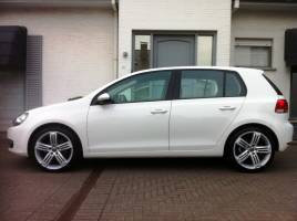 VERKOCHT VOLKSWAGEN GOLF 6 WIT * 5 DEURS * 18&quot; VELGEN * NAVIGATIE * GEKEURD * GARANTIE