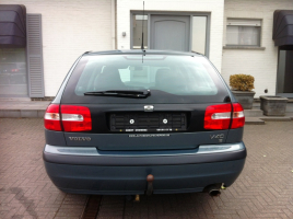 VERKOCHT VOLVO V40 BENZINE  * GEKEURD * GARANTIE