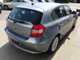 VERKOCHT  BMW 118 D * SCHADEWAGEN VOOR HANDELAAR *