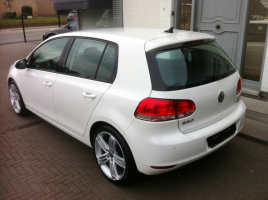 VERKOCHT VOLKSWAGEN GOLF 6 WIT * 5 DEURS * 18&quot; VELGEN * NAVIGATIE * GEKEURD * GARANTIE