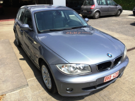 VERKOCHT  BMW 118 D * SCHADEWAGEN VOOR HANDELAAR *