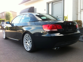 VERKOCHT BMW 325 D CABRIOLET * M-PACK * 3,0DIESEL * NAVIGATIE * GEKEURD * GARANTIE