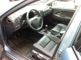 VERKOCHT VOLVO V40 BENZINE  * GEKEURD * GARANTIE