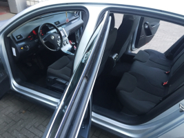 VERKOCHT  VOLKSWAGEN PASSAT 1,9 TDI 