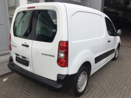 VERKOCHT  PEUGEOT PARTNER 1,6HDI  LICHTE VRACHT GEKEURD