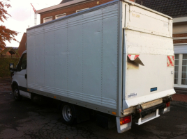 VERKOCHT  IVECO TURBODAILY KOFFER + LAADKLEP 04/06/2003 175011 KM