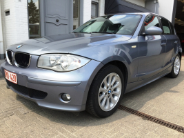 VERKOCHT  BMW 118 D * SCHADEWAGEN VOOR HANDELAAR *