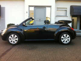 VERKOCHT VOLKSWAGEN NEW BEETLE 1,9TDI * CABRIOLET * SLECHTS 62636 KM * LEDER INTERIEUR * GEKEURD * GARANTIE