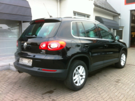 VERKOCHT VOLKSWAGEN TIGUAN * NAVIGATIE * ZWART LEDER * PDC * ALU VELGEN * GEKEURD * GARANTIE