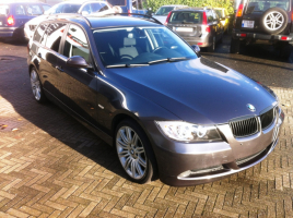 VERKOCHT BMW 318 D TOURING * GROTE NAVIGATIE * 17&quot; VELGEN * GEKEURD * GARANTIE