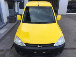 VERKOCHT  OPEL COMBO 1400 BENZINE / 5 ZITPLAATSEN / GEKEURD VOOR VERKOOP