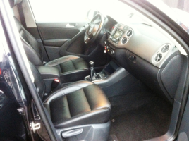 VERKOCHT VOLKSWAGEN TIGUAN * NAVIGATIE * ZWART LEDER * PDC * ALU VELGEN * GEKEURD * GARANTIE