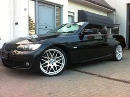 VERKOCHT BMW 325 D CABRIOLET * M-PACK * 3,0DIESEL * NAVIGATIE * GEKEURD * GARANTIE