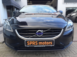 VOLVO V40 Summun -Diesel - 93028 km - 10/2012