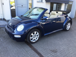 VERKOCHT  VOLKSWAGEN NEW BEETLE CABRIOLET BENZINE / LEDER / ALU / GEKEURD