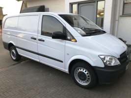 MERCEDES VITO 113CDI  13/01/2014  AIRCO  3 ZITPLAATSEN LICHTE VRACHT