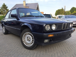 VERKOCHT  BMW E30  318 I COUPE