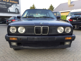 VERKOCHT  BMW E30  318 I COUPE